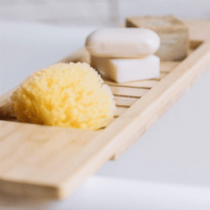 Plateau pour baignoire en bambou – Image 2